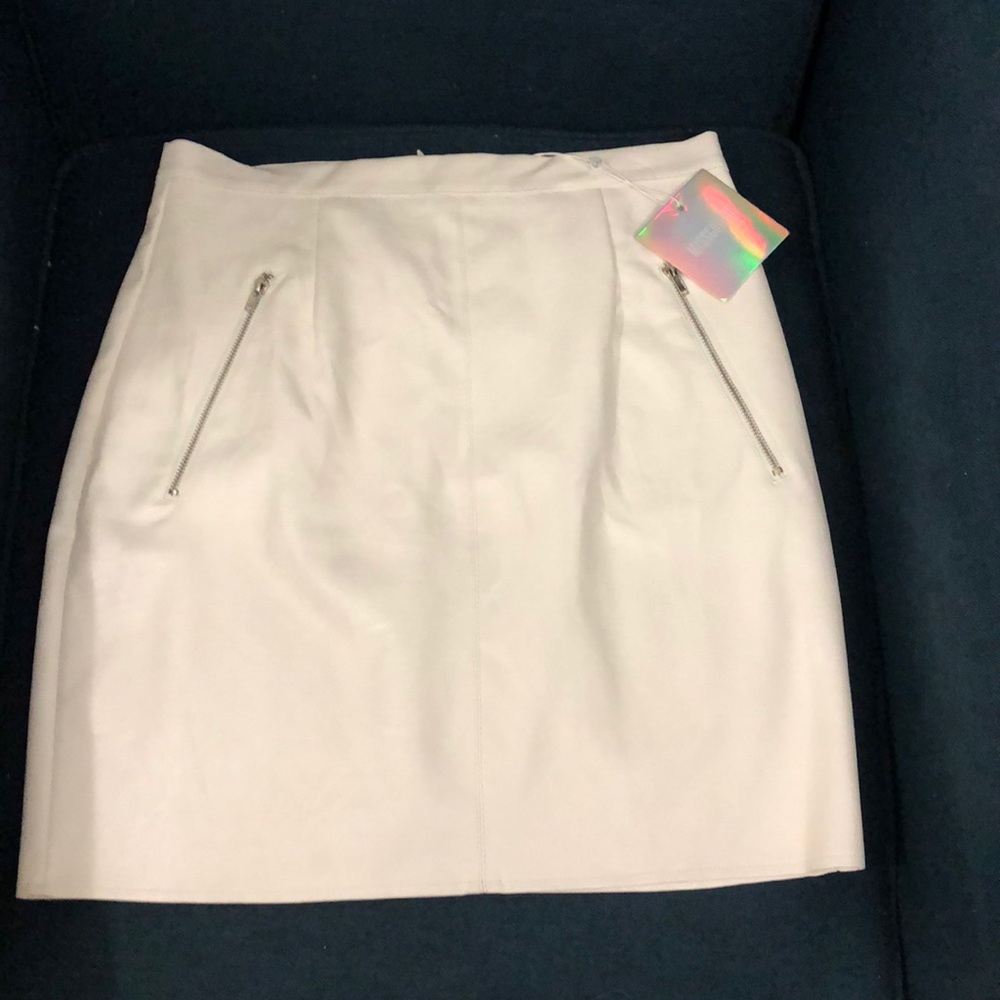 Brand new white Missguided skirt